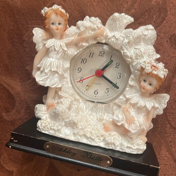 Rare Vintage Ashley Belle Quartz Alarm Chureb Angel 4.5" Desk Clock - Picture 4 of 6